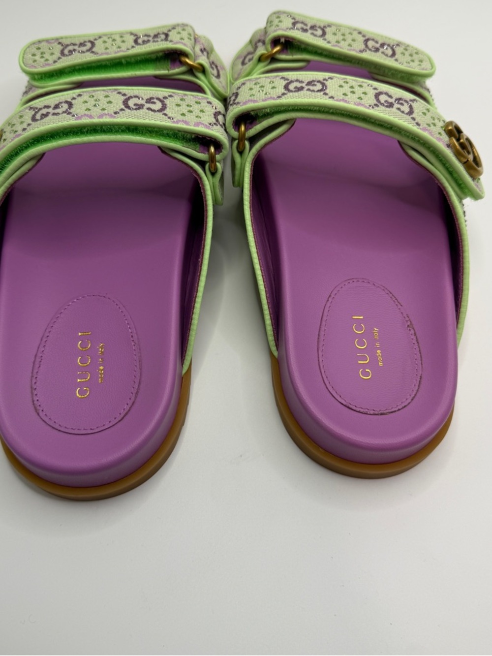 NWT Gucci Crystal Purple & Green GG Canvas Double-Strap Slides size 38 fit 8US - Picture 3 of 5